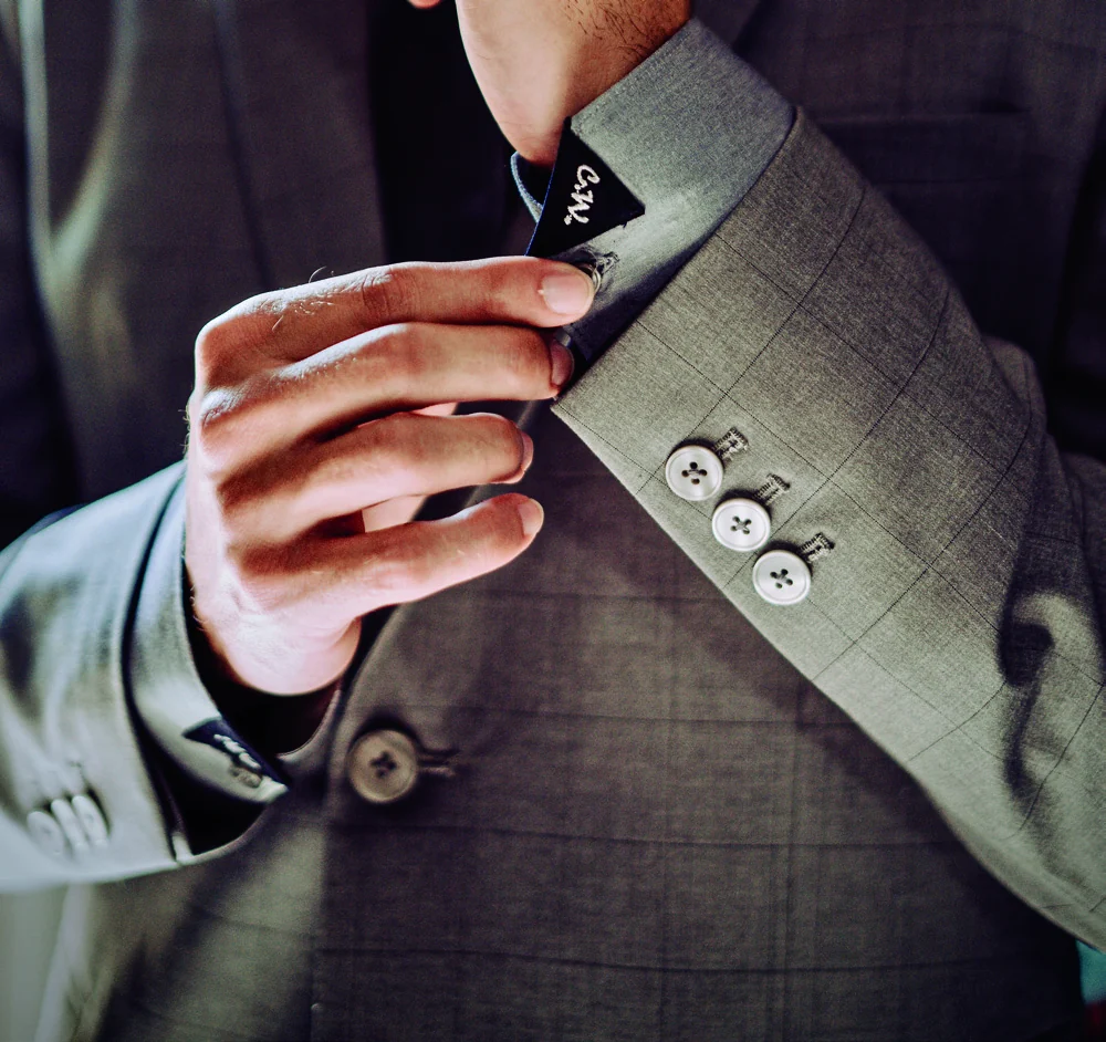 Workable cuff on the Oliver Suit